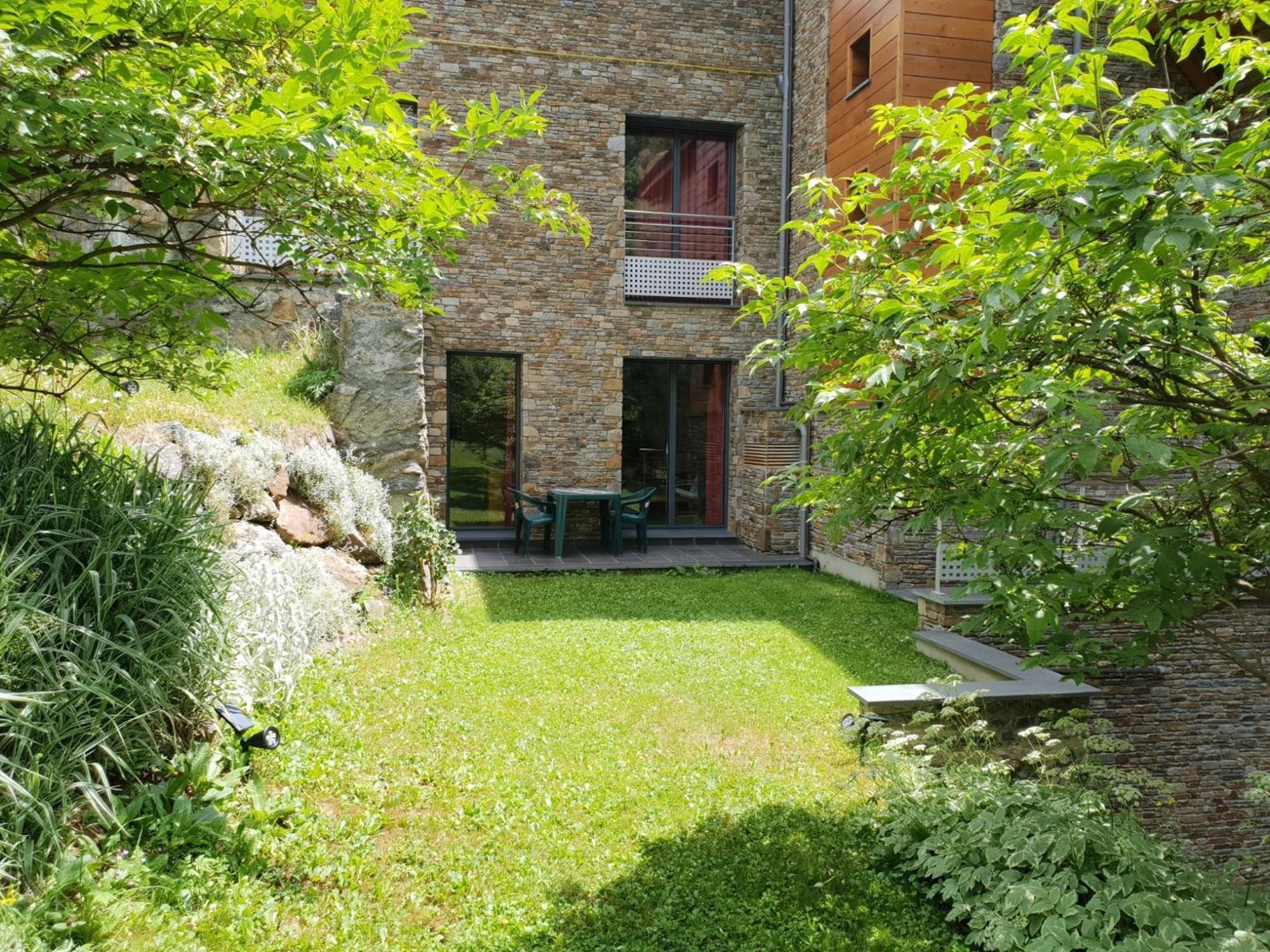 Aparthotel Rialb El Serrat Dış mekan fotoğraf